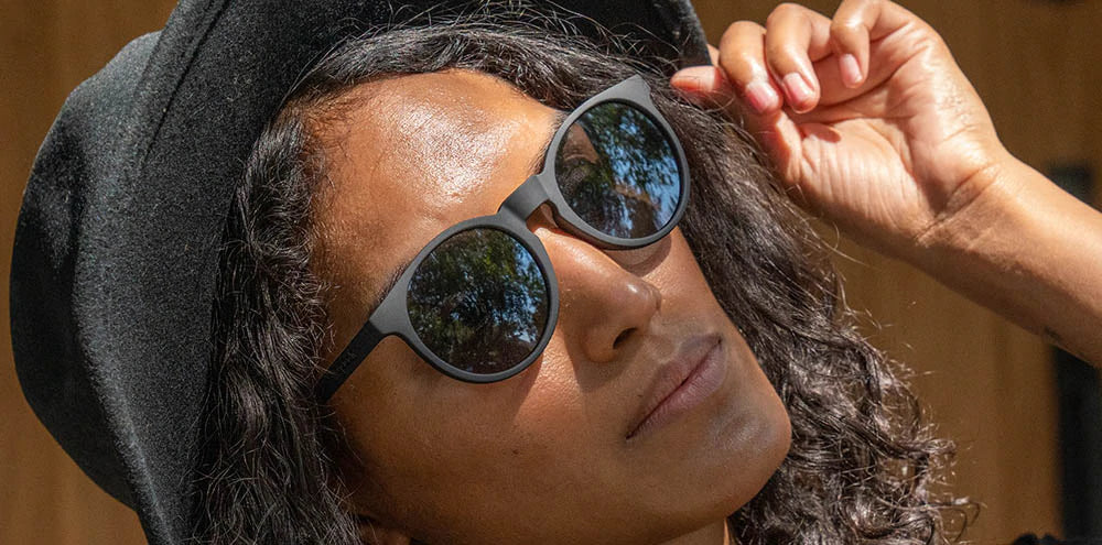 Goodr Circle G "It's Not Black, It's Obsidian" — round black running sunglasses with a sleek obsidian black frame and polarized lenses. Designed for a no-slip, no-bounce fit, perfect for runners seeking style and reliable performance.