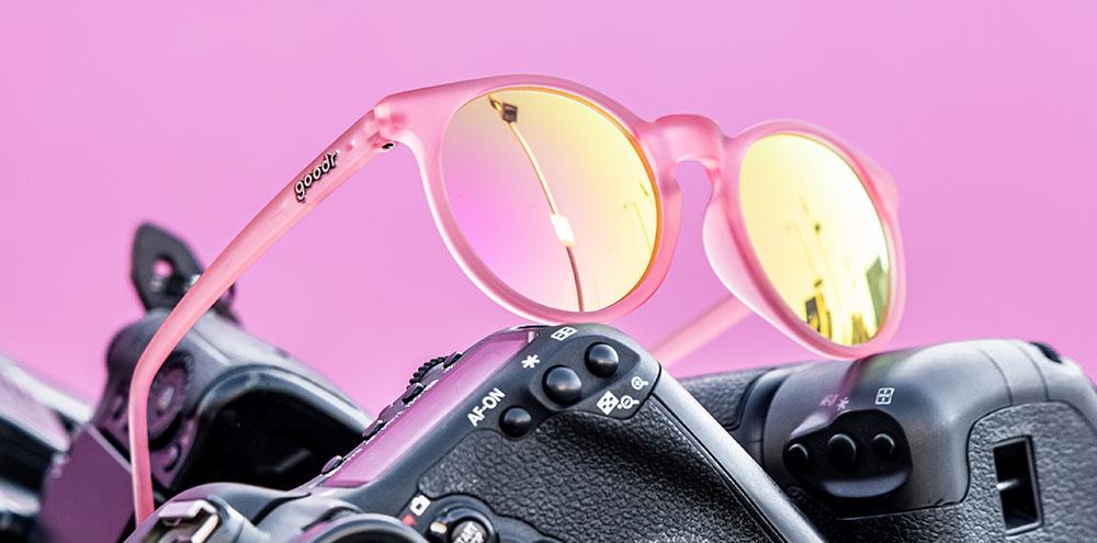 Circle G running sunglasses Influencers Pay Double model featuring pink frame and pink polarized round lenses, no slip no bounce fit ideal for runners and sports enthusiasts